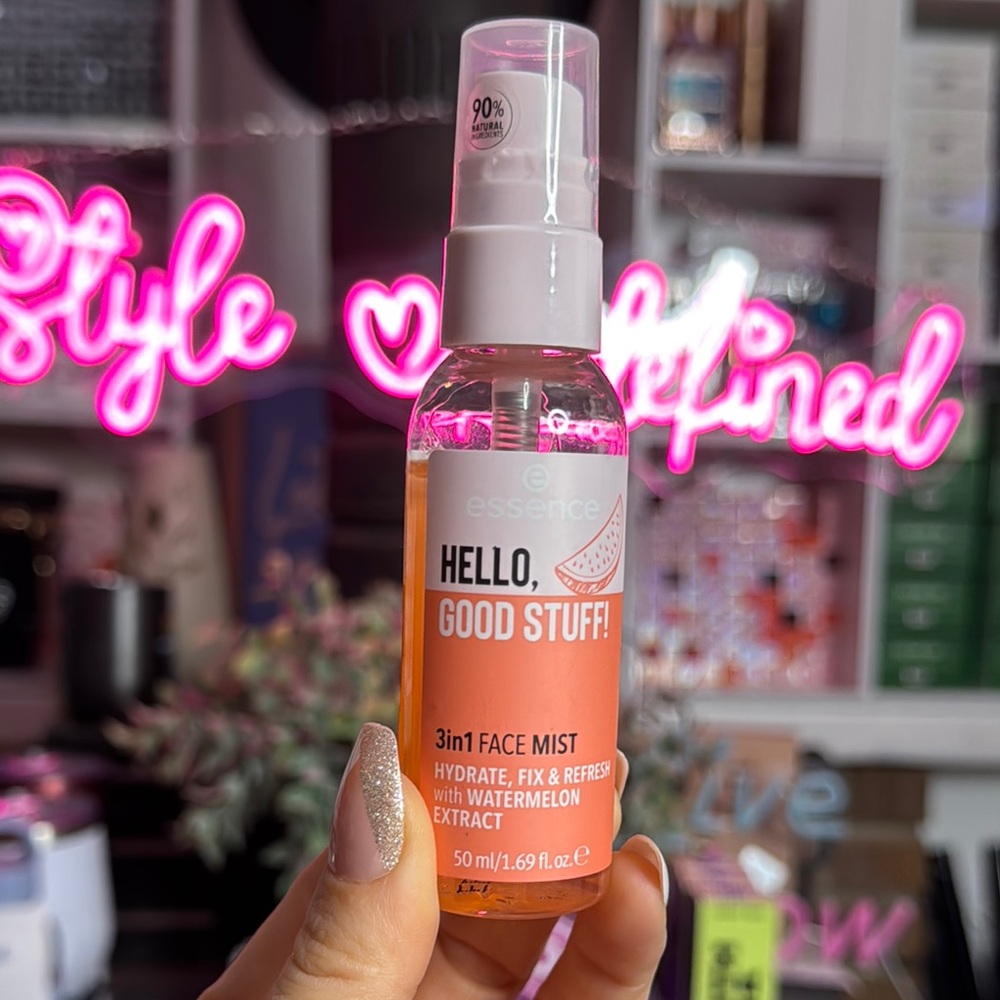 Essence 3-in-1 Face Mist with Watermelon Extract